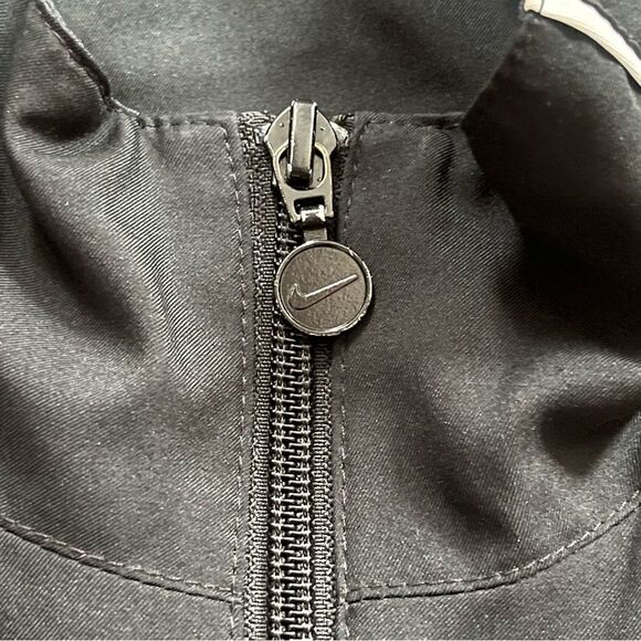 Nike Front Zip Activewear Jacket Black Size Small - Picture 6 of 9